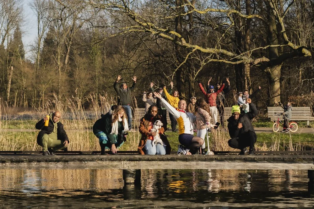De wandelgroep op zaterdagochtend onderweg